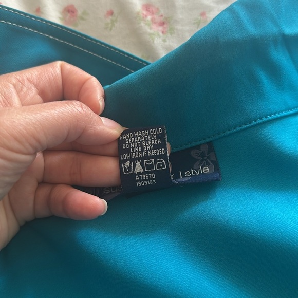 Susan Graver Style Womens Teal Button Front Long Sleeve Blouse Size 1X - Picture 5 of 5